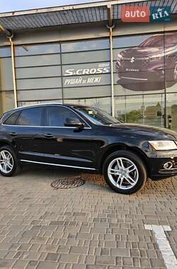 Внедорожник / Кроссовер Audi Q5 2016 в 