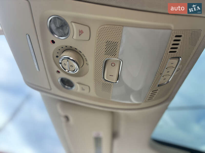 Позашляховик / Кросовер Audi Q5 2013 в Стрию