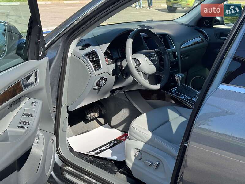Позашляховик / Кросовер Audi Q5 2015 в Запоріжжі фото 13 Позашляховик / Кросовер Audi Q5 2015 в Запоріжжі
