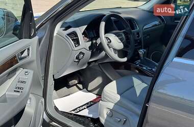 Внедорожник / Кроссовер Audi Q5 2015 в 