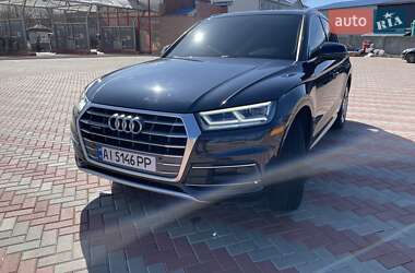 Внедорожник / Кроссовер Audi Q5 2017 в 
