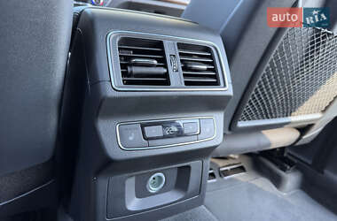 Внедорожник / Кроссовер Audi Q5 2018 в 