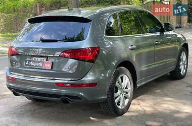 Внедорожник / Кроссовер Audi Q5 2016 в 