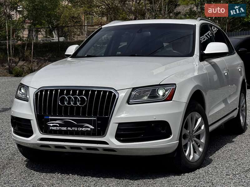 Позашляховик / Кросовер Audi Q5 2015 в Дніпрі