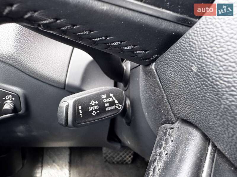 Позашляховик / Кросовер Audi Q5 2015 в Дніпрі