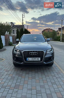 Внедорожник / Кроссовер Audi Q5 2015 в 
