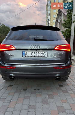 Внедорожник / Кроссовер Audi Q5 2015 в 