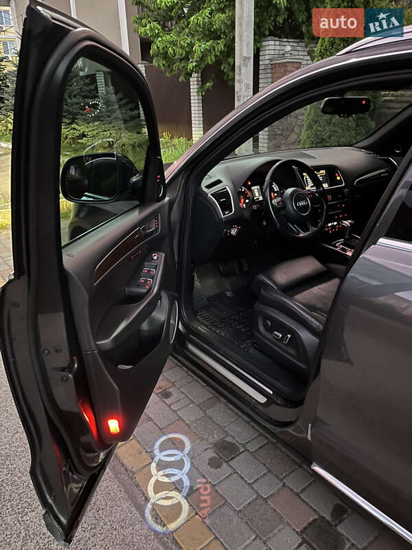 Внедорожник / Кроссовер Audi Q5 2015 в Киеве