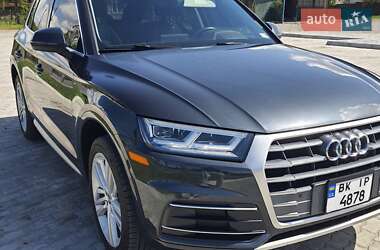 Внедорожник / Кроссовер Audi Q5 2018 в Костополе