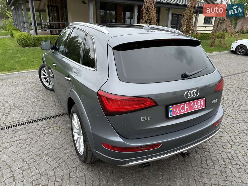 Позашляховик / Кросовер Audi Q5 2016 в Львові