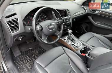 Внедорожник / Кроссовер Audi Q5 2016 в 