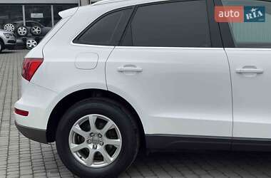 Позашляховик / Кросовер Audi Q5 2013 в 