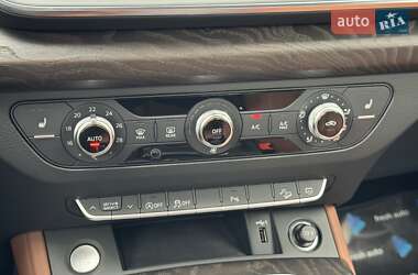 Внедорожник / Кроссовер Audi Q5 2021 в 