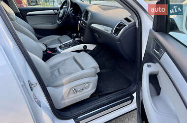Позашляховик / Кросовер Audi Q5 2012 в 