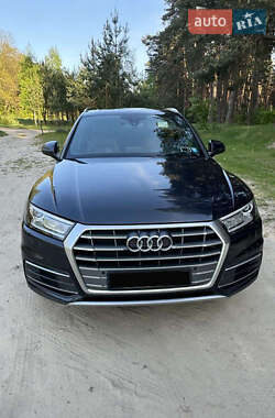 Внедорожник / Кроссовер Audi Q5 2019 в Киеве