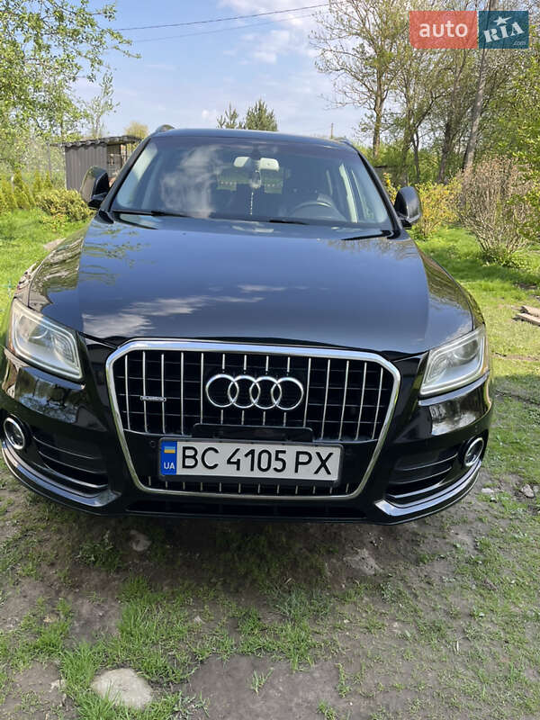 Внедорожник / Кроссовер Audi Q5 2015 в Городке