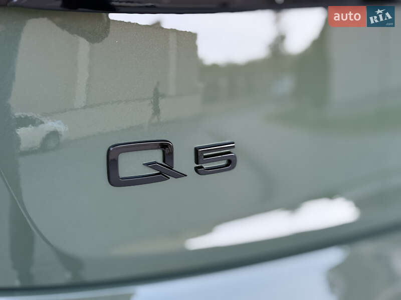 Внедорожник / Кроссовер Audi Q5 2021 в Одессе