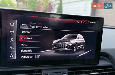 Позашляховик / Кросовер Audi Q5 2021 в 