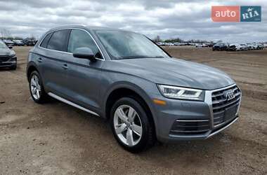 Внедорожник / Кроссовер Audi Q5 2018 в 