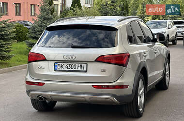 Позашляховик / Кросовер Audi Q5 2012 в 