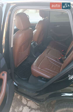 Внедорожник / Кроссовер Audi Q5 2010 в 