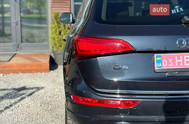 Внедорожник / Кроссовер Audi Q5 2015 в 
