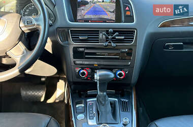 Внедорожник / Кроссовер Audi Q5 2015 в 