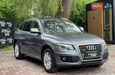 Внедорожник / Кроссовер Audi Q5 2012 в 