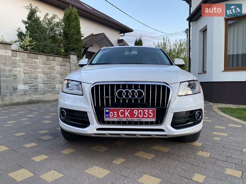 Позашляховик / Кросовер Audi Q5 2015 в Рівному