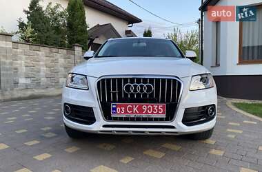 Внедорожник / Кроссовер Audi Q5 2015 в 