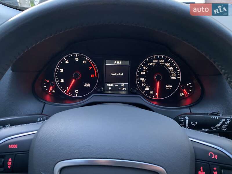 Позашляховик / Кросовер Audi Q5 2015 в Рівному