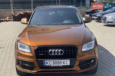 Внедорожник / Кроссовер Audi Q5 2015 в 