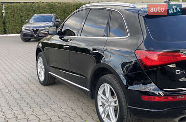 Внедорожник / Кроссовер Audi Q5 2015 в 