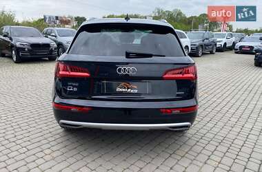 Позашляховик / Кросовер Audi Q5 2019 в 