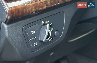 Позашляховик / Кросовер Audi Q5 2018 в 
