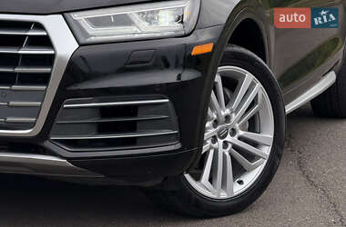 Внедорожник / Кроссовер Audi Q5 2019 в 