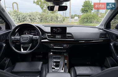 Внедорожник / Кроссовер Audi Q5 2019 в 