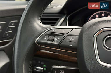 Внедорожник / Кроссовер Audi Q5 2019 в 