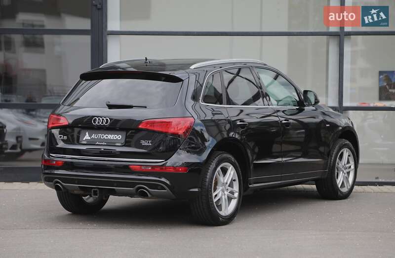 Позашляховик / Кросовер Audi Q5 2016 в Харкові