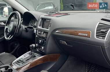 Внедорожник / Кроссовер Audi Q5 2016 в 