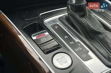 Внедорожник / Кроссовер Audi Q5 2016 в 