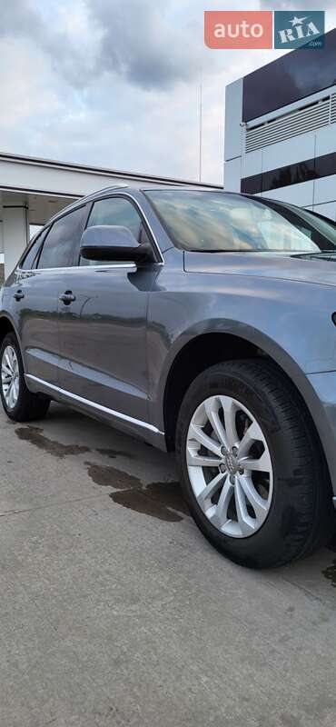 Внедорожник / Кроссовер Audi Q5 2013 в Вараше