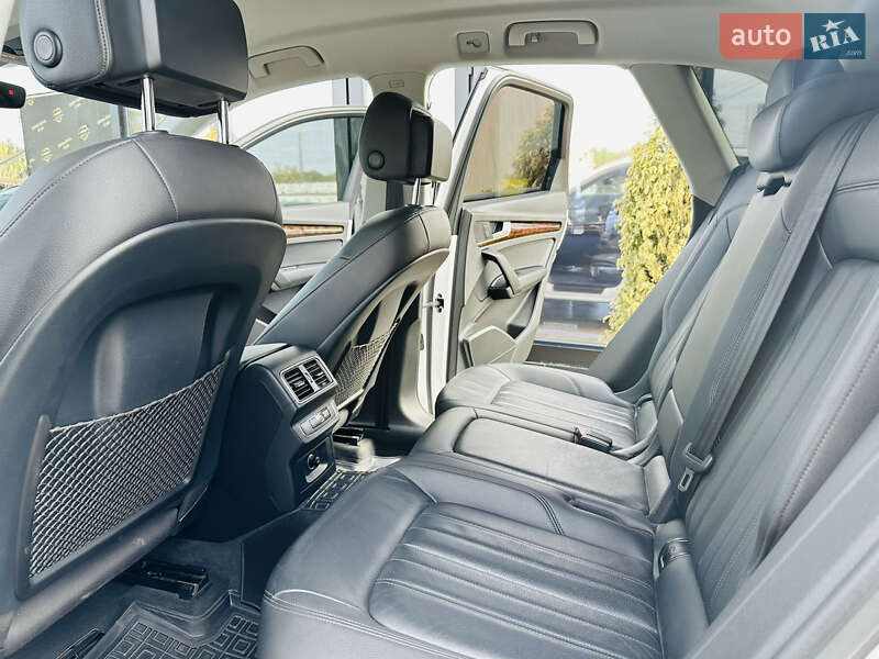 Внедорожник / Кроссовер Audi Q5 2018 в Харькове