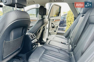 Внедорожник / Кроссовер Audi Q5 2018 в 