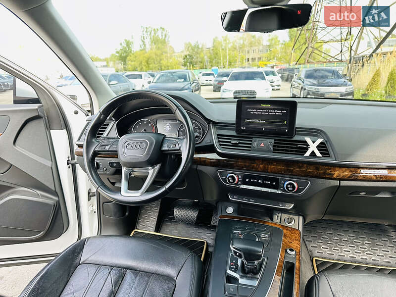Внедорожник / Кроссовер Audi Q5 2018 в Харькове