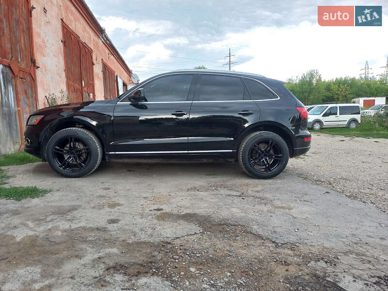 Внедорожник / Кроссовер Audi Q5 2014 в Шаргороде