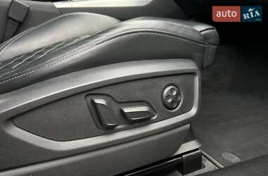 Внедорожник / Кроссовер Audi Q5 2022 в 