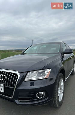 Позашляховик / Кросовер Audi Q5 2016 в 