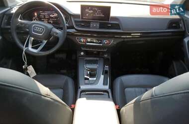 Внедорожник / Кроссовер Audi Q5 2020 в 