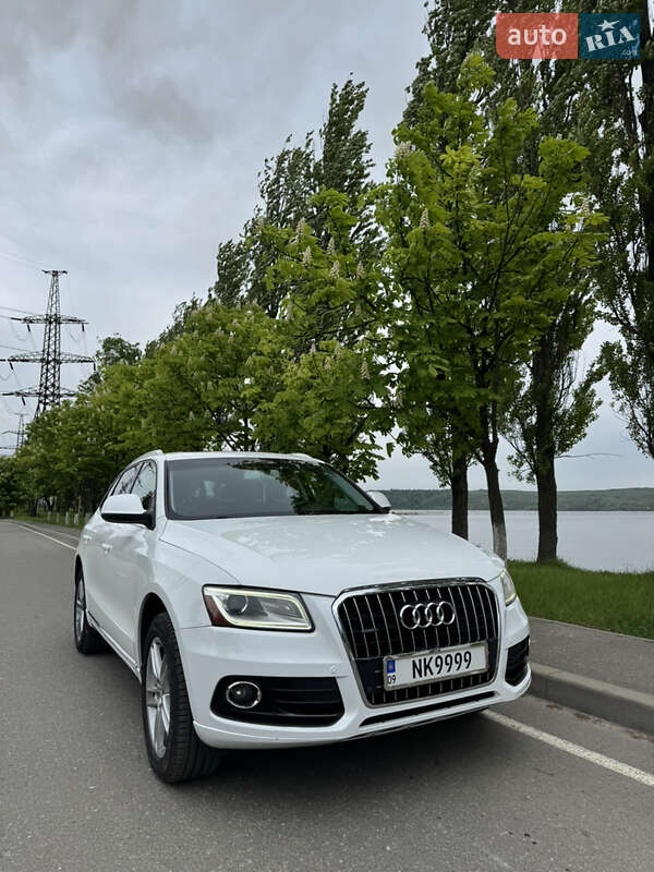 Внедорожник / Кроссовер Audi Q5 2014 в 